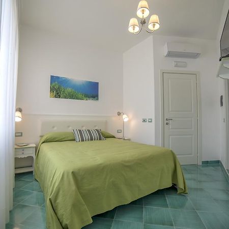 B&B Amalba Майори Номер фото